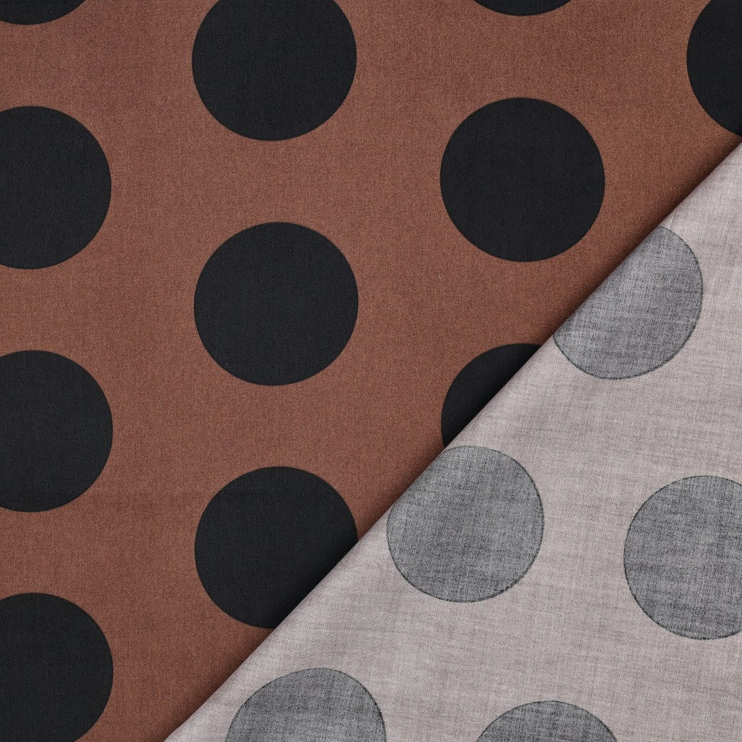 Katoen satijn polka dots bruin