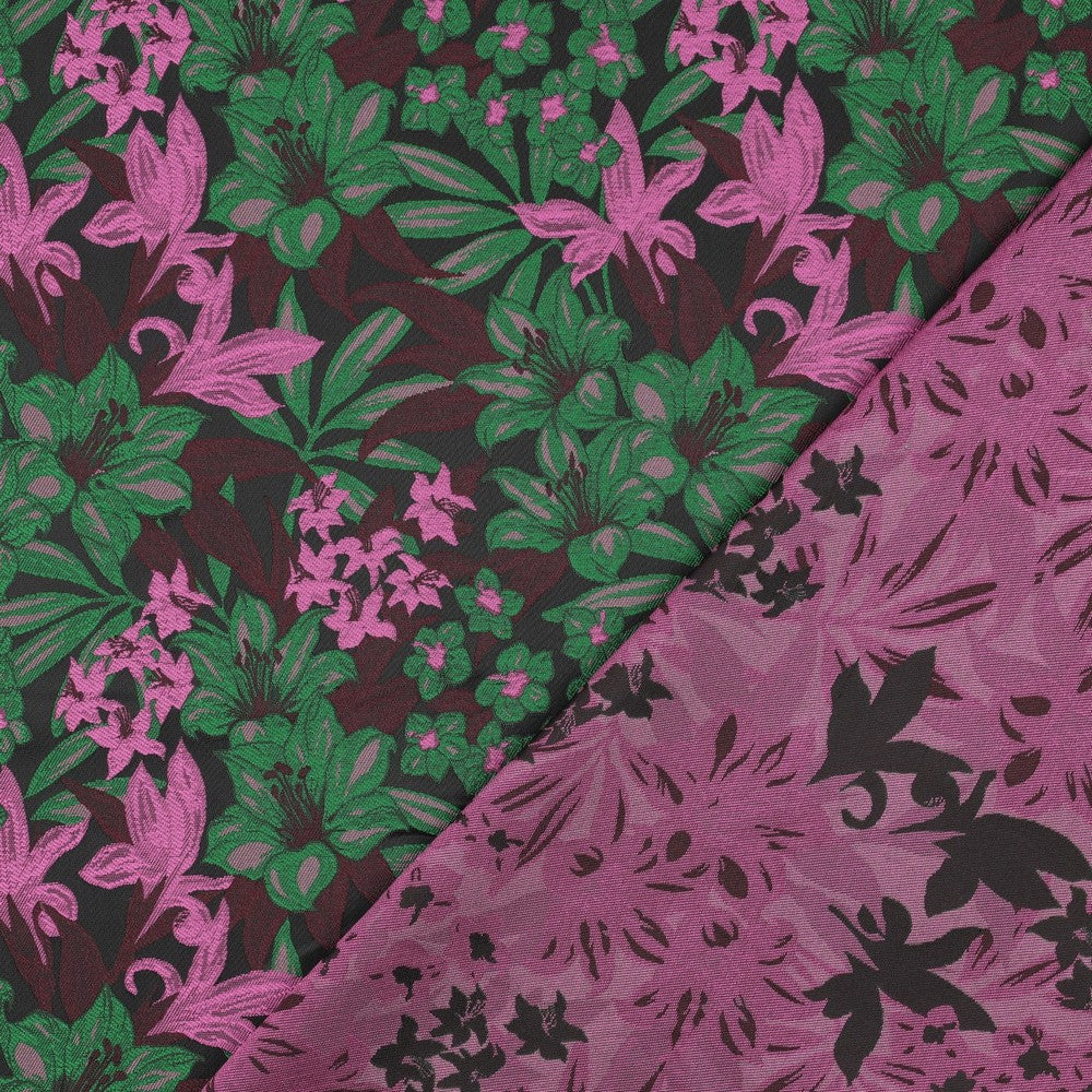 Jacquard flowers green
