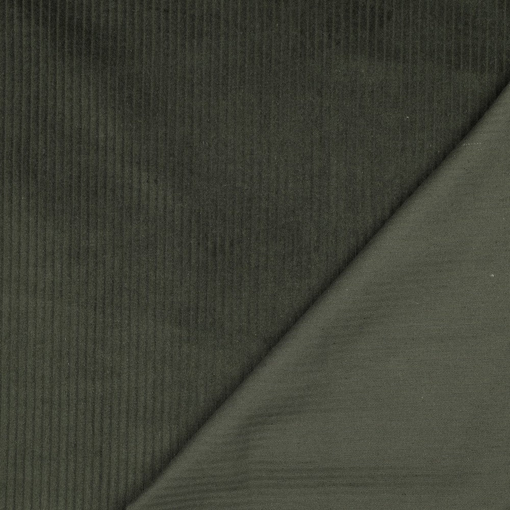 Gewassen ribcorduroy donker groen