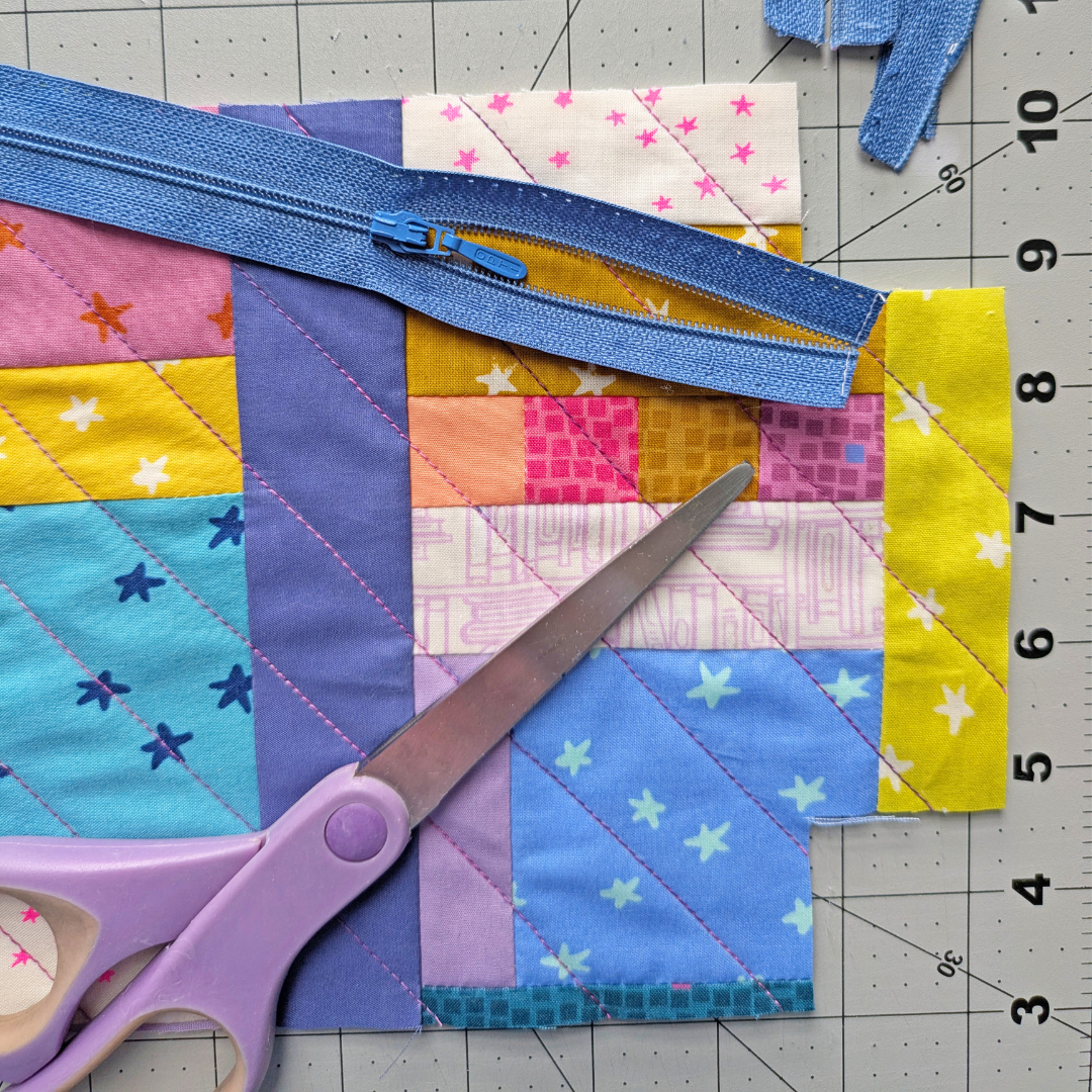 Workshop quilted scrappy pouch