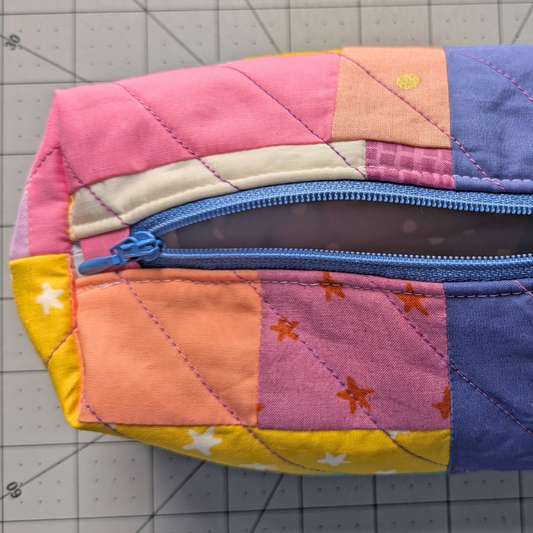 Workshop quilted scrappy pouch